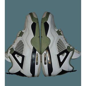 Air Jordan 4 Retro Oil Green Sneakers Women Size 7 Men Size 5.5